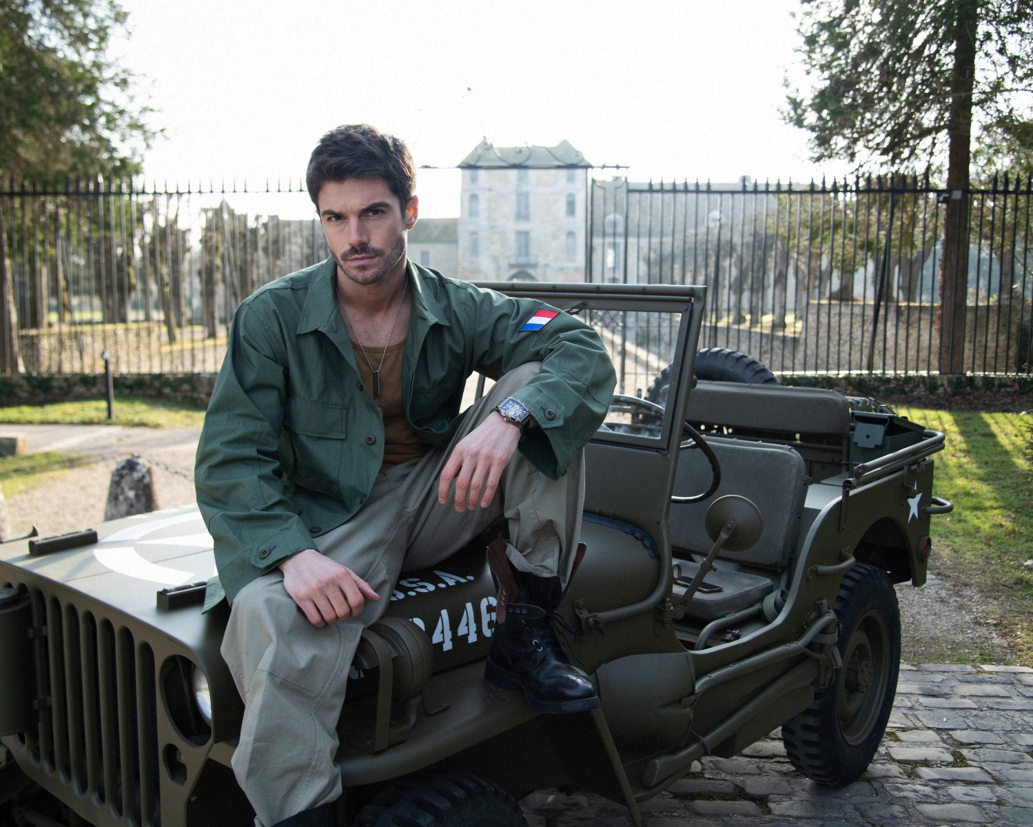 BUILT FOR THE FIELD, DESIGNED FOR EVERYDAY LIFE