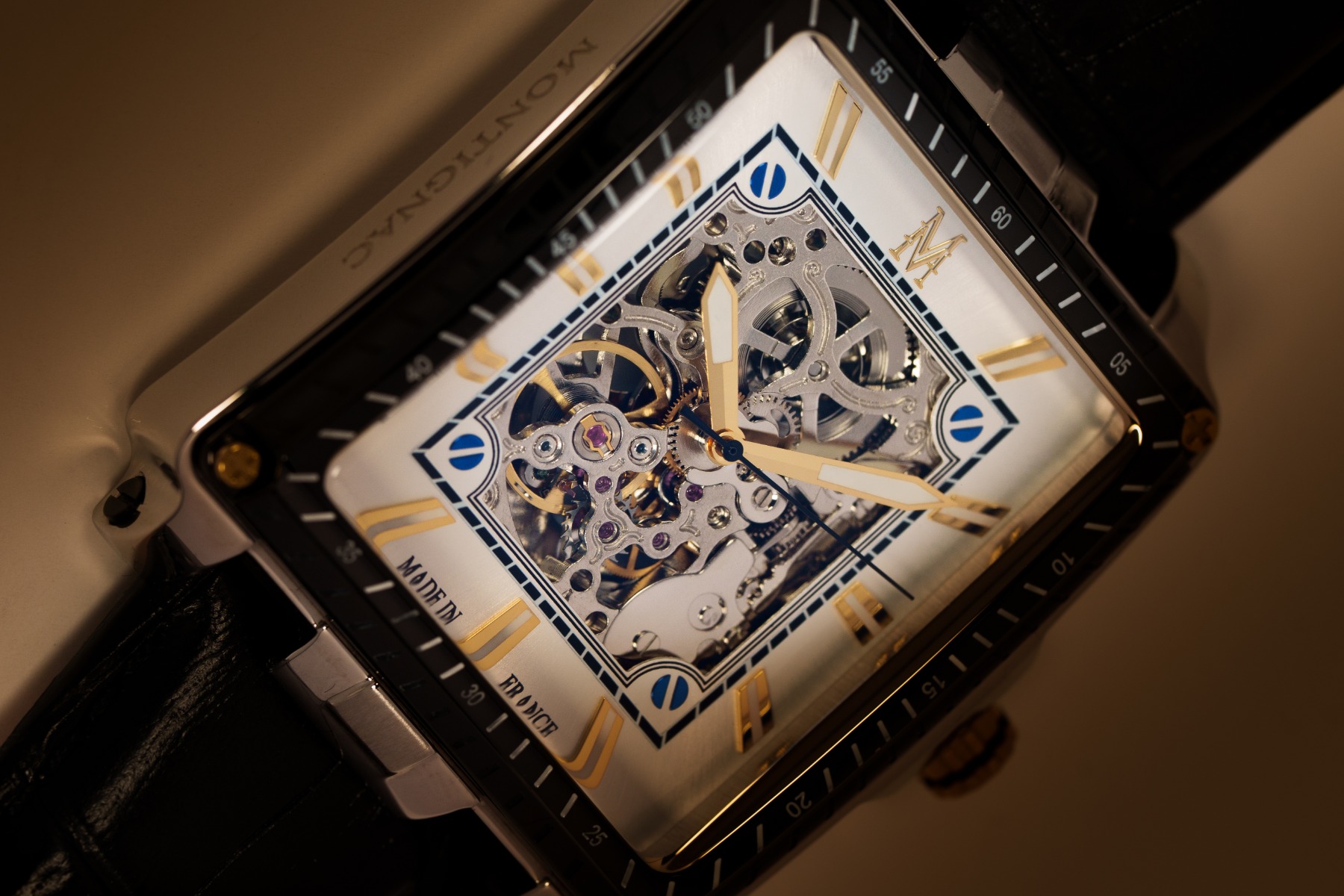 ASSERTIVE DESIGN. CONTEMPORARY REFINEMENT.